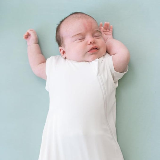 KYTE BABY Unisex Sleep Bag for Babies and Toddlers, 0.5 Tog, 97% Rayon made from Bamboo, 3% Spandex (Medium, Cloud)