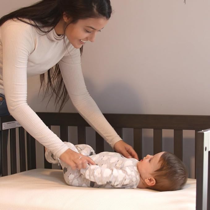 Naturepedic Organic Mini Crib Mattress - Breathable & Lightweight Infant & Toddler Mattress - Waterproof Baby Bed Mattress for Crib - Non-Toxic Mattress for Baby and Toddler Bed - 23.5" x 37.5" x 3"