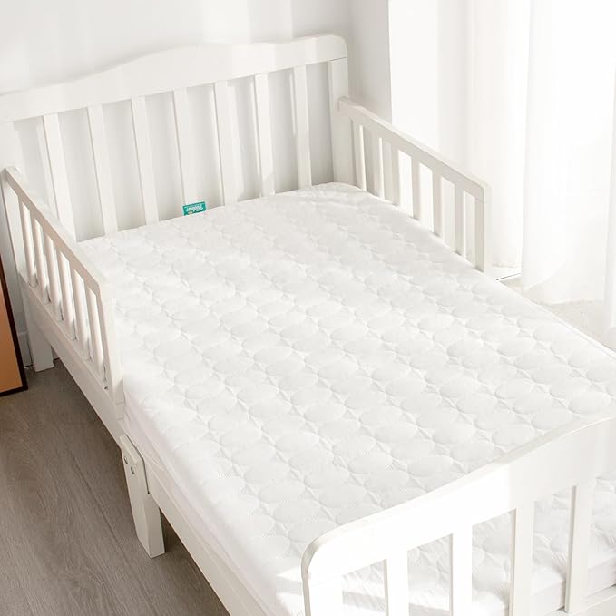 Biloban Crib Mattress Protector Pad Waterproof, Toddler Waterproof Crib Mattress Cover, Machine Washable & Dryer Fit Baby Toddler Bed Mattress Protector (Standard Size 52” x 28”), White