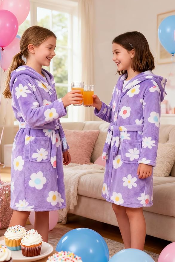 Girls Fleece Hooded Robe Warm Sleepwear for Toddler Kids Soft Fuzzy Bathrobe Gifts