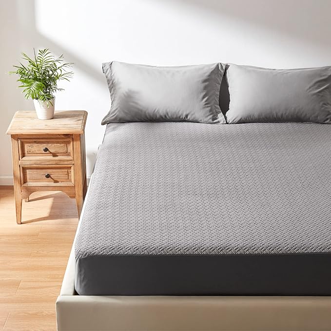 Hanherry 100% Waterproof Mattress Protector King Size - Grey, Mattress Cover 3D Air Fabric Cooling Mattress Pad Cover Smooth Soft Breathable Noiseless, 8''-21'' Deep Pocket