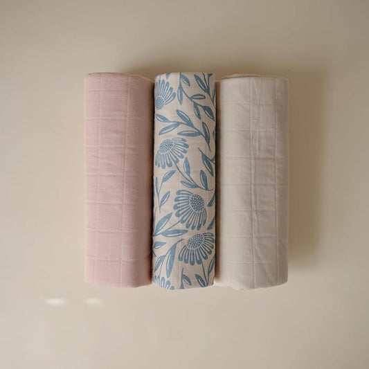 mushie Waterproof Changing Pad Liners | 100% Organic Cotton | Set of 3 (Blue Flowers Combo)