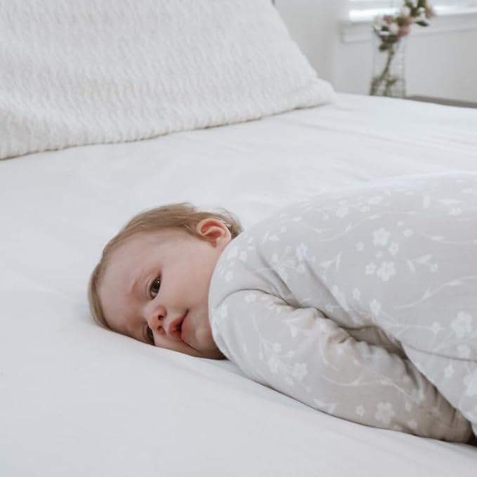 GUNAMUNA Long Sleeve Sleep Sack for Babies, Wearable Sleep Bags, Soft Rayon, 1.0 TOG, Essentials for Newborns