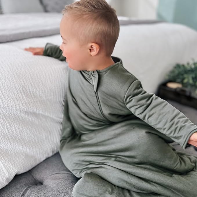 GUNAMUNA Long Sleeve Sleep Sack for Babies, Wearable Sleep Bags, Soft Rayon, 1.0 TOG, Essentials for Newborns