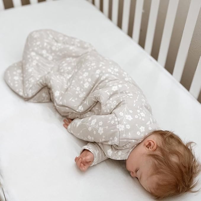 GUNAMUNA Long Sleeve Sleep Sack for Babies, Wearable Sleep Bags, Soft Rayon, 1.0 TOG, Essentials for Newborns