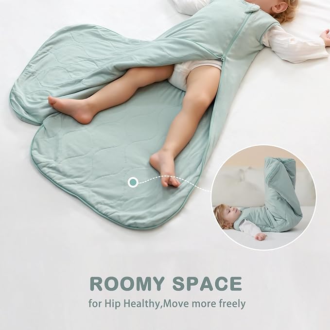 Mosebears Unisex Baby Sleep Sack 1.0 TOG, Supersoft Rayon Made from Bamboo Wearable Blanket with 2-Way Zipper (Sage&Green,6-18 Months)