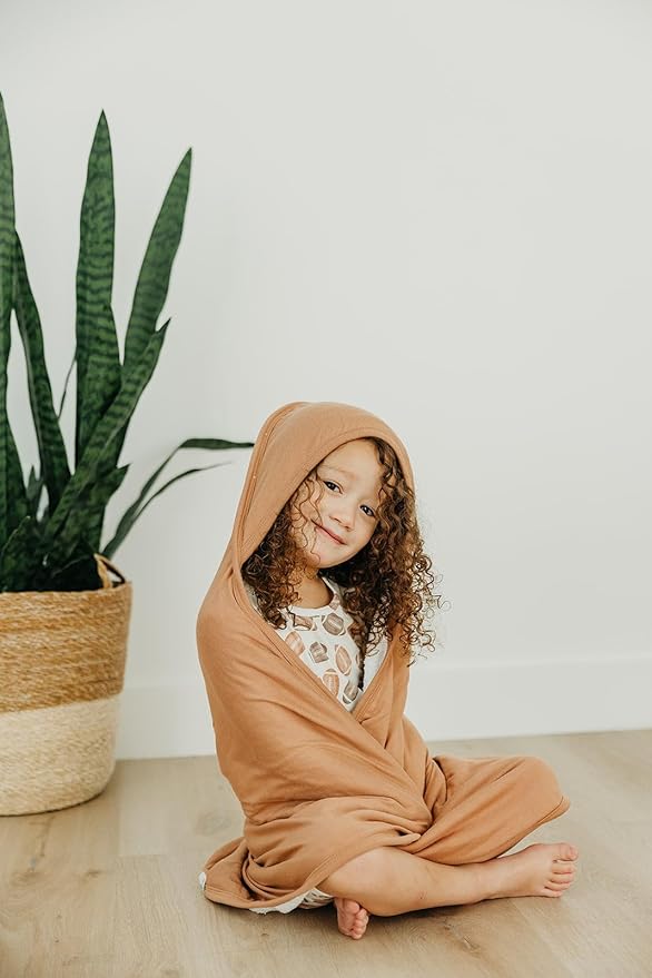 Copper Pearl Hooded Bath Towels Premium Knit/Terry Cloth Baby Towels with Hood, Pockets, and Cool Designs - Great to Gift and Make Bath Time Fun - Baby Bath Towel, Pecan