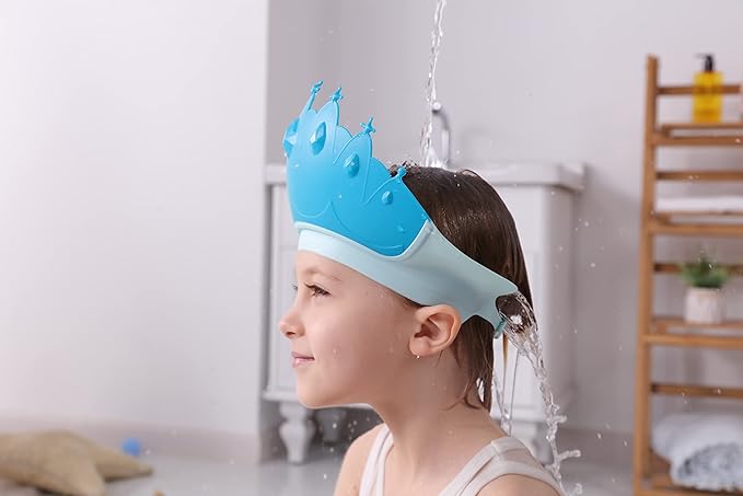 Baby Shower Cap Shield, Baby bath set shower cap/water cup/massage brush,Visor Hat for Eye and Ear Protection for 0-9 Years Old Children,Cute Crown Shape Makes the Baby Bath More Fun (Blue)