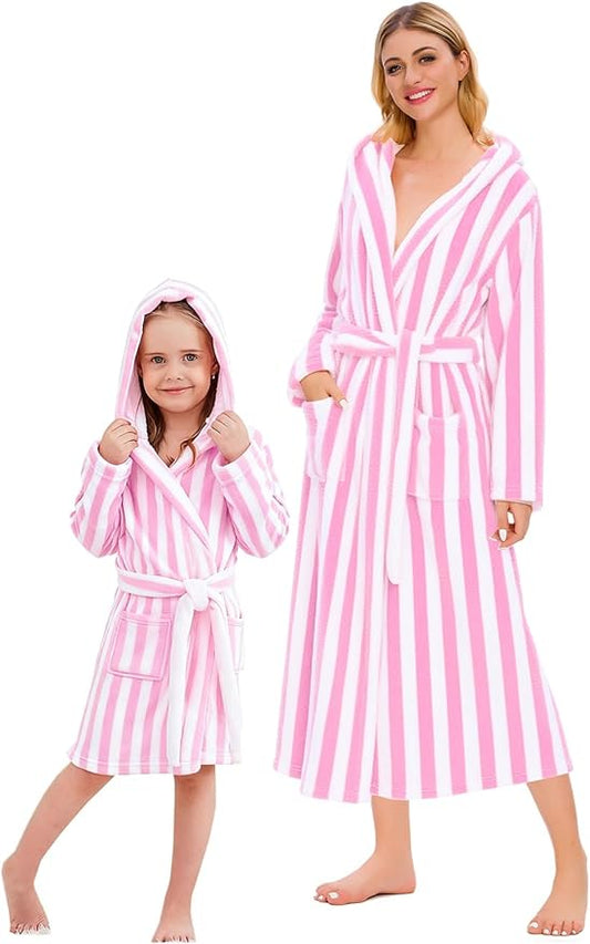 Umeyda Girls & Women Fleece Hooded Robes, Soft Fuzzy Bathrobe Warm Plush Fluffy Bath Robe for Kids Womens