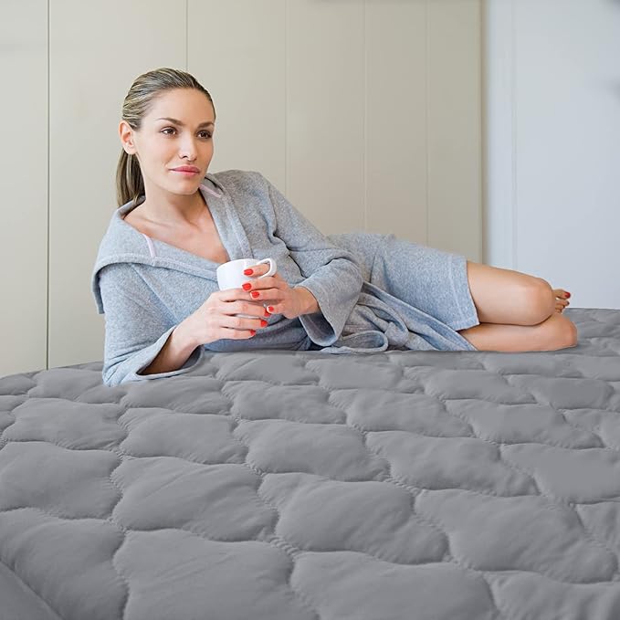 King Mattress Protector Pad Waterproof Quilted, Breathable & Cooling King Size Mattresses Cover Protector Fitted with Deep Pocket Up to 18", (Gray)