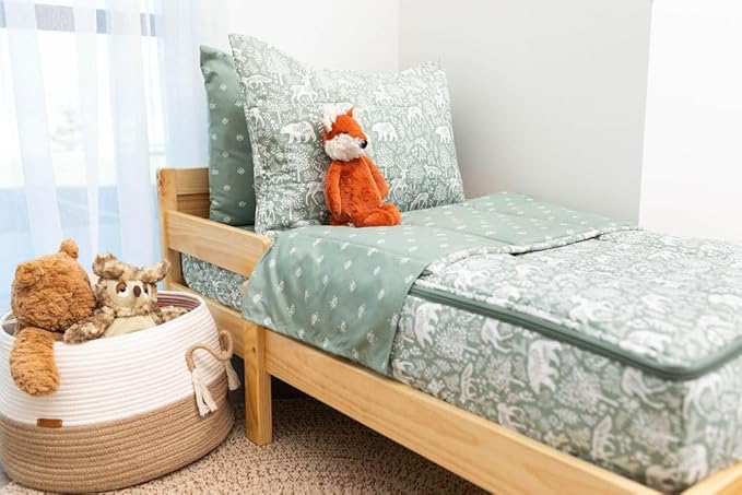 Beddy's Fantasy Woodland Girls Durable Zipper Bedding for Kids, Bed in a Bag, Green Sheets & Comforter with Animal & Woods Design, Includes Pillowcase & Pillow Sham Easy to Make & Wash