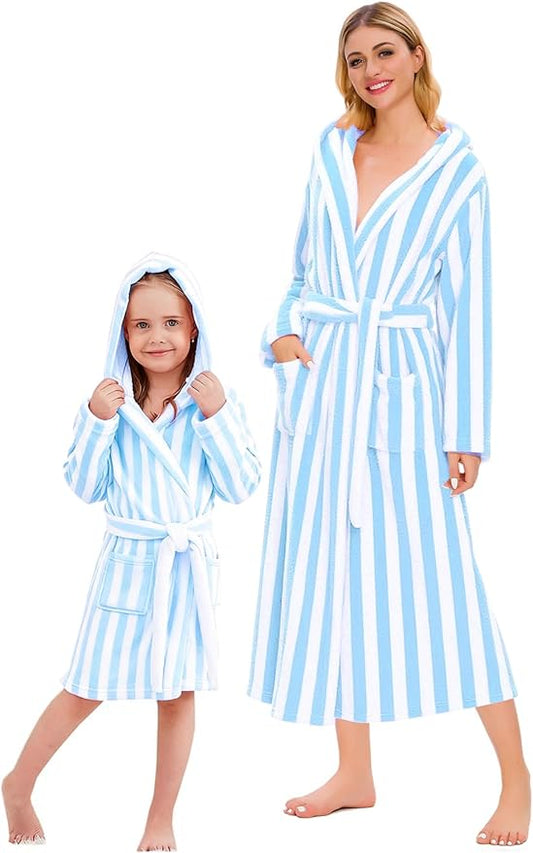 Umeyda Girls & Women Fleece Hooded Robes, Soft Fuzzy Bathrobe Warm Plush Fluffy Bath Robe for Kids Womens