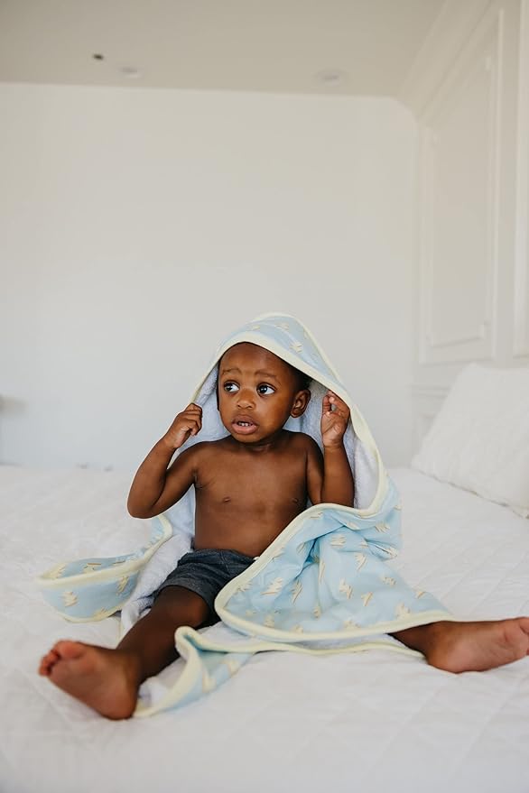 Copper Pearl Hooded Bath Towels Premium Knit/Terry Cloth Baby Towels with Hood, Pockets, and Cool Designs - Great to Gift and Make Bath Time Fun - Baby Bath Towel, Bolt