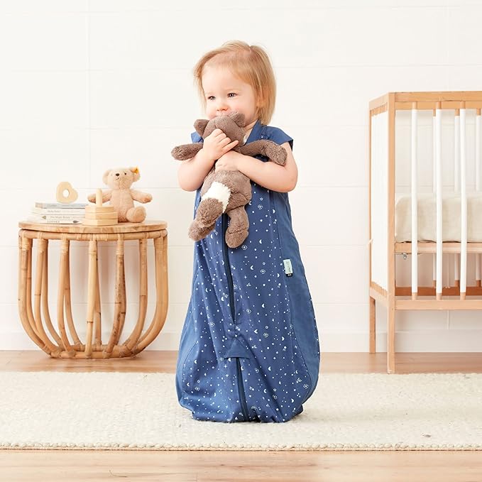 ergoPouch Sleep Suit Bag 0.3 TOG – Baby Sleep Sack & Wearable Blanket, 2-in-1 Convertible Sack to Suit with Legs for Safe Movement, Regulates Temperature Overnight, Unisex (8-24 Months, Night Sky)