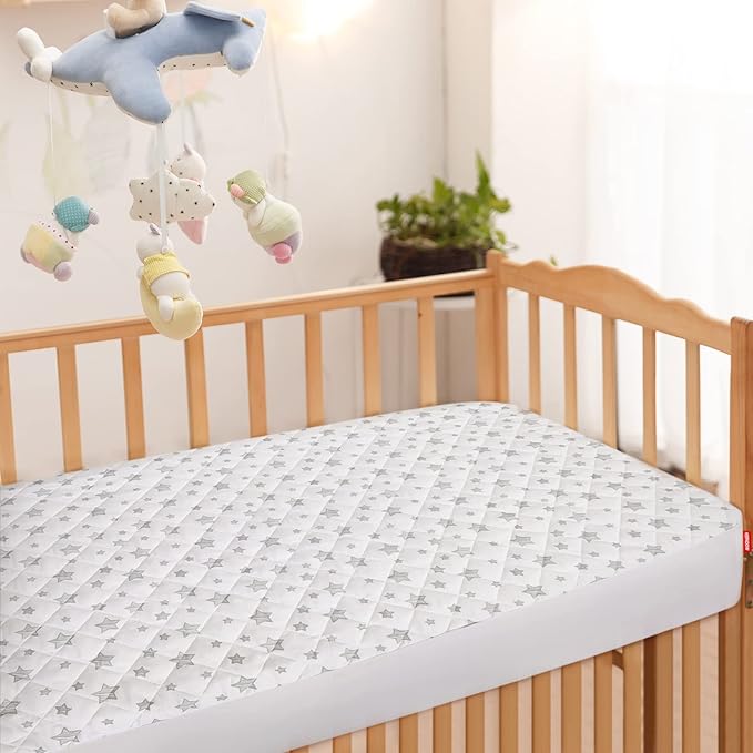 Crib Mattress Protector Waterproof, Quilted Crib Mattress Pad Cover 52" x 28" Extra Soft Breathable Toddler Bed Cover Stretch Up to 8", White Star