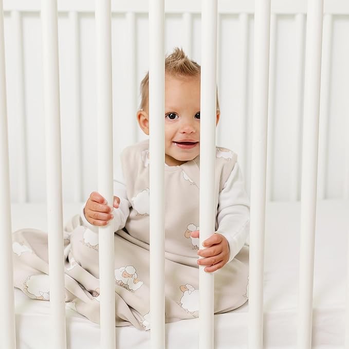 Woolino Merino Wool and Organic Cotton Baby Sleeping Bag - 4 Season Classic Sleep Sack - Two-Way Zipper Sleeping Bag for Baby and Toddler - 6-18 Months - Sheep