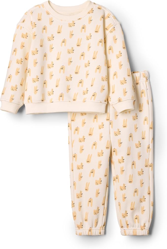 Amazon Essentials x Sofia Grainge Toddlers and Baby Boys' Sweatshirt and Sweatpant Set