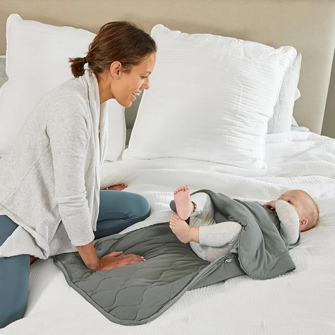 GUNAMUNA Unisex Baby Wearable Blanket, Sleep Sack Sleeping Bag for Infants Toddlers, Easy Changing Diaper Zipper, 2.5 TOG, Sage, 9-18 Months