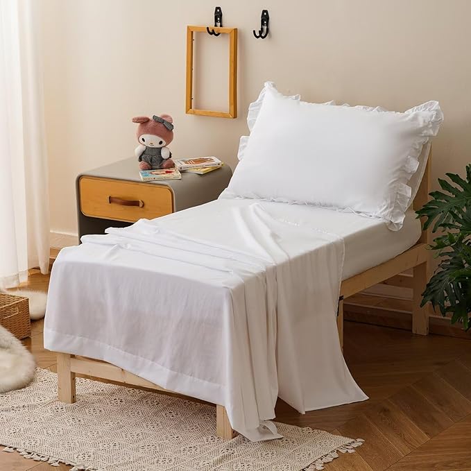 CLOTHKNOW White Toddler Bedding Sets, 4 Pieces White Ruffles Farmhouse Pattern, Soft Crib Bed Set Including Comforter, Flat Sheet, Fitted Sheet and Pillowcase