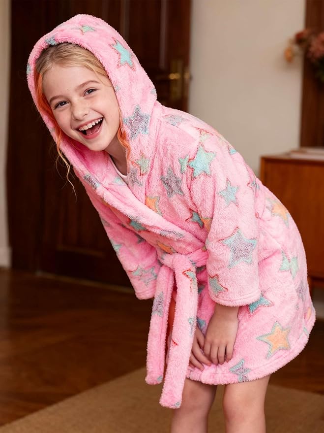 SANGTREE Boys Girls Robe Fleece Hooded Soft Toddler Bathrobe Cute Boys Bathrobe Fuzzy Plush Robes for Kids, 2-12 Years