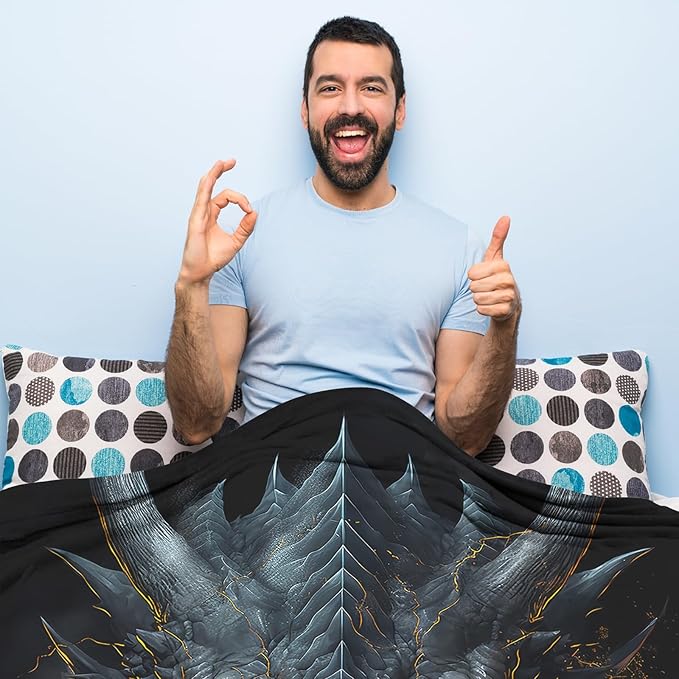 Huke Dragon Gifts Blanket, Cool Black Gold Dragon Blanket, Dragon Gifts for Men/Women/Teens/Kids/Boys/Girls, Plush Dragon Throw Blanket, Gifts for Dragon Lover, Cool Ideas,60"X50"