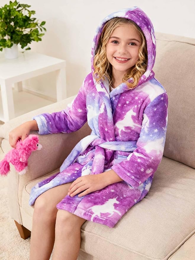 SANGTREE Boys Girls Robe Fleece Hooded Soft Toddler Bathrobe Cute Boys Bathrobe Fuzzy Plush Robes for Kids, 2-12 Years
