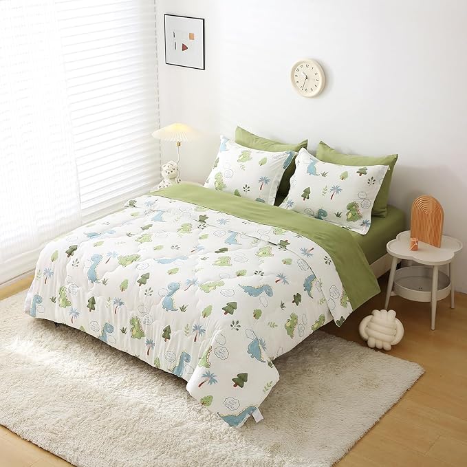 Wajade Kids Dinosaurs Comforter Set Bed in A Bag Queen Size 7 Piece Cute Green Dinosaur Jungle Bedding Set for Girls Boys (1 Comforter, 1 Flat Sheet, 1 Fitted Sheet, 2 Pillowcase and 2 Pillow Sham)