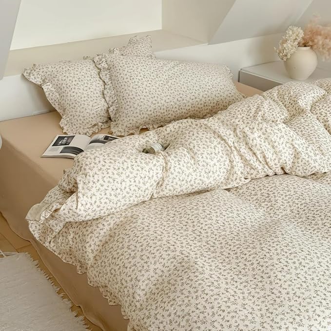 BuLuTu Cottage Camellia Print Duvet Cover King, Double-Layer Cotton Muslin Comforter Cover Floral Design Vintage Bedding Quilt Cover with Ruffles,90"x104", No Pillow, Machine Wash