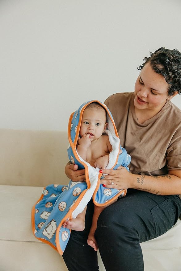 Copper Pearl Hooded Bath Towels Premium Knit/Terry Cloth Baby Towels with Hood, Pockets, and Cool Designs - Great to Gift and Make Bath Time Fun - Baby Bath Towel, Dunk