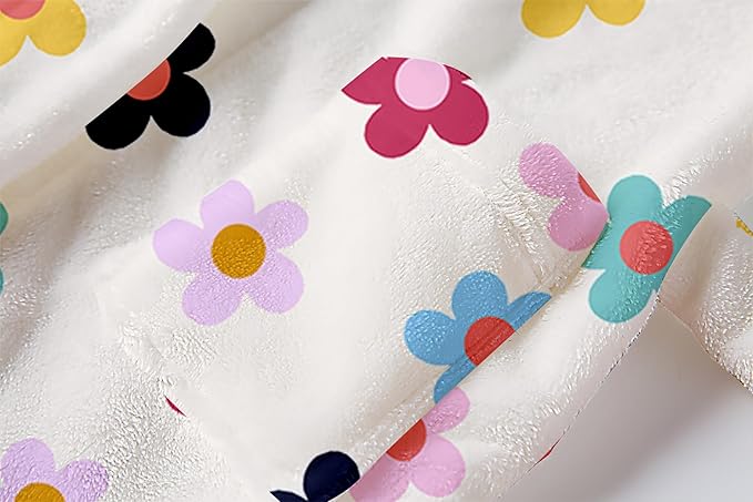 Umeyda Girls Fleece Hooded Robes, Warm Printed Bath Robe for Kids Soft Fuzzy Bathrobe for Gifts