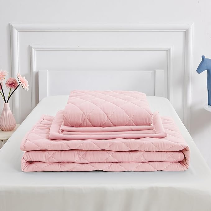 Wowelife Toddler Bedding Set, 4 Piece Toddler Bedding Soft and Breathable Crib Bedding Set, Includes Quilted Comforter, Flat Top Sheet, Fitted Sheet, Envelope Pillow Case for Boys and Girls, Pink