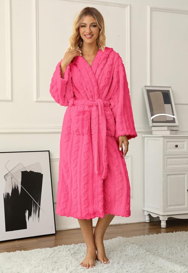 Umeyda Girls & Womens Twist Fleece Robes, Hooded Soft Warm Bath Robe for Kids Womens Fuzzy Bathrobe for Gifts