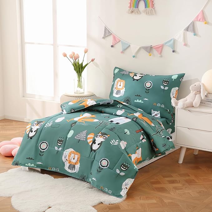 JSD Green Forest Animals Toddler Bedding Set, 4 Piece Bed-in-Bag Toddler Comforter Sheet Set, Machine Washable