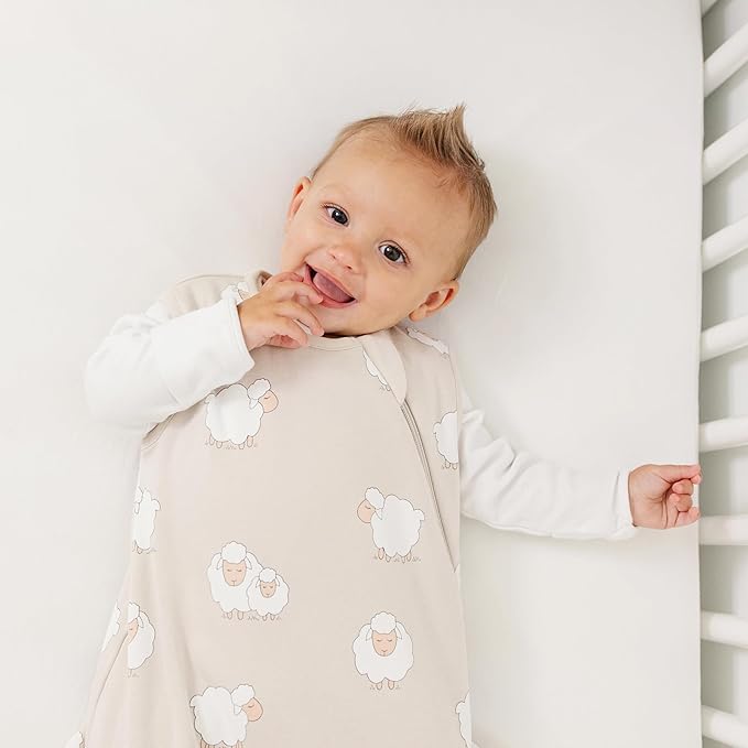 Woolino Merino Wool and Organic Cotton Baby Sleeping Bag - 4 Season Classic Sleep Sack - Two-Way Zipper Sleeping Bag for Baby and Toddler - 18-36 Months - Sheep