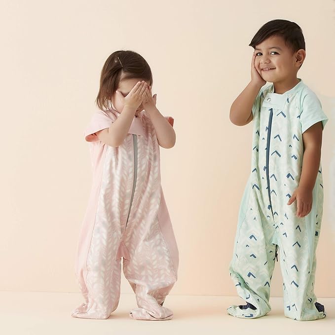 ergoPouch Sleep Suit Bag 1.0 TOG – Baby Sleep Sack & Wearable Blanket, 2-in-1 Convertible Sack to Suit with Legs for Safe Movement, Regulates Temperature Overnight, Unisex (2-12 Months, Spring Leaves)