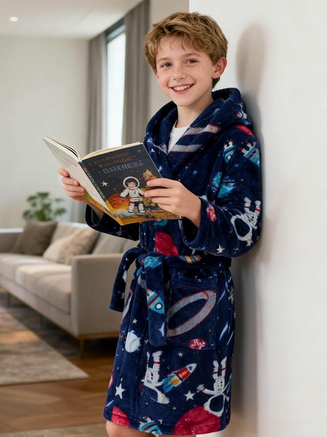 SANGTREE Boys Girls Robe Fleece Hooded Soft Toddler Bathrobe Cute Boys Bathrobe Fuzzy Plush Robes for Kids, 2-12 Years