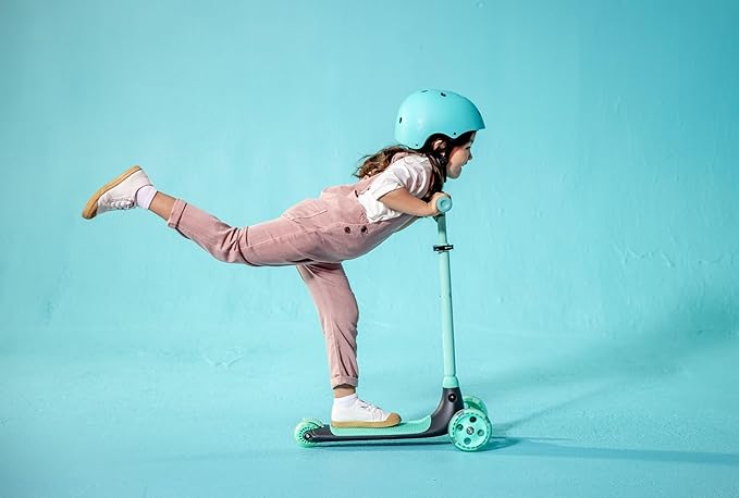 Yvolution Y Glider Air Scooter for Kids, 3 Wheel Scooter for Toddlers 4 Adjustable Height Glider with Kick Scooters, Lean to Steer with LED Flashing Light for Children Ages 3+ Years Old