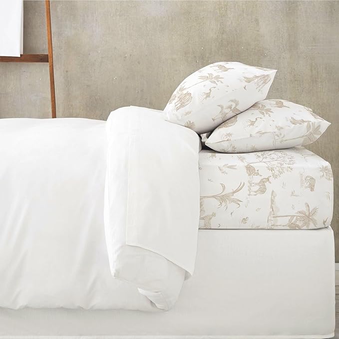 MakeMake Organics Organic Full Fitted Sheet Set GOTS Certified Organic Cotton Fitted Sheet with Pillowcase Ultra Soft Non Toxic Breathable Hypoallergenic Animals Theme Room (Full, Safari)