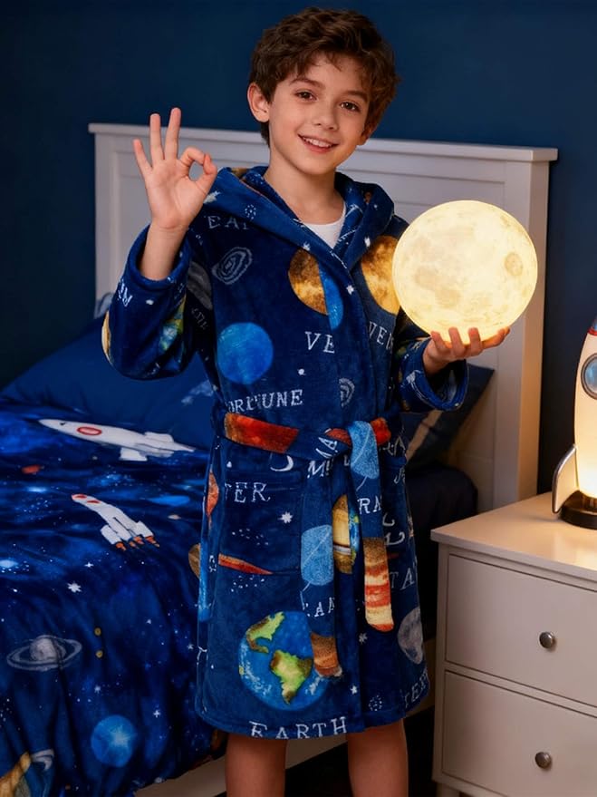 SANGTREE Boys Girls Robe Fleece Hooded Soft Toddler Bathrobe Cute Boys Bathrobe Fuzzy Plush Robes for Kids, 2-12 Years