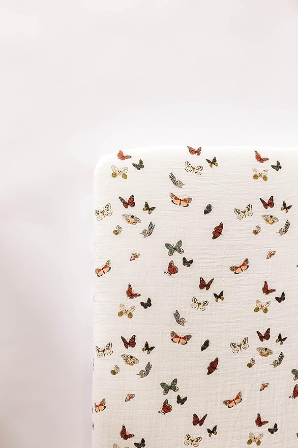 Clementine Kids Crib Sheets (Butterfly)