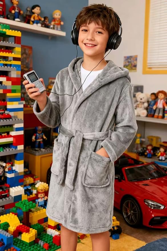 Boys Girls Robe Kids Flannel Hooded Bathrobe Sleepwear Pajamas Toddler Soft Plush Robes for Girls 2-16 Years