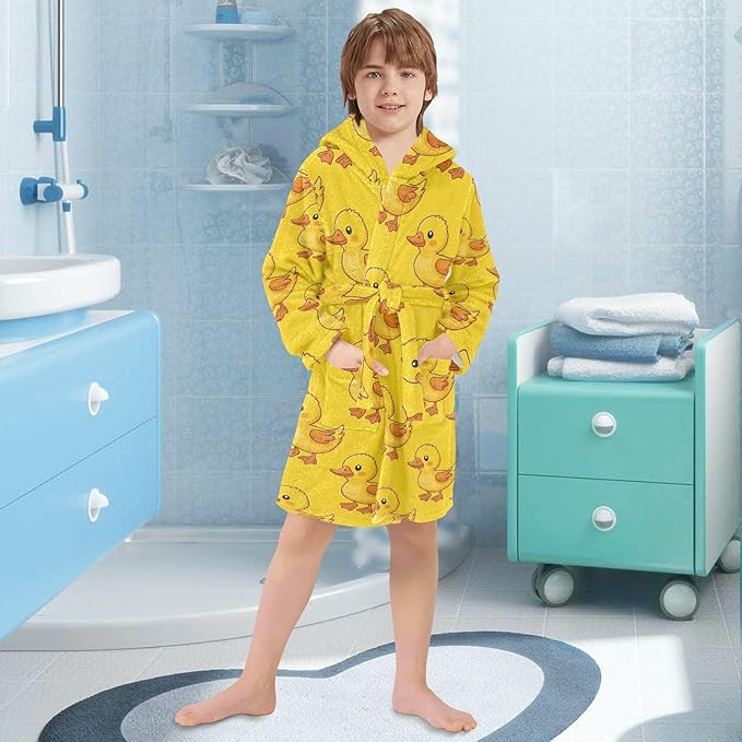 Toddler Baby Hooded Bathrobe for Boys Girls Soft Plush Bath Towel Robe with 2 Pockets for 2-12 Years