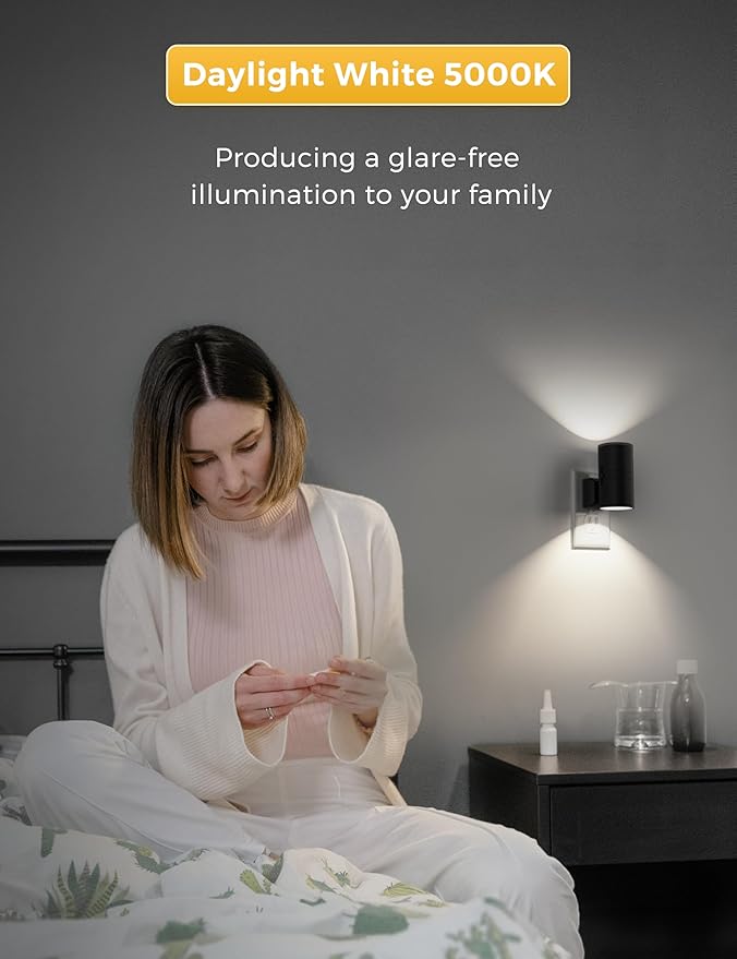 L LOHAS LED Night Light, Bright Wall Plug Night Light, 5000K Daylight White, Dimmable with Light Sensor, Decorative for Hallway, Bathroom, Kitchen, 4 Pack