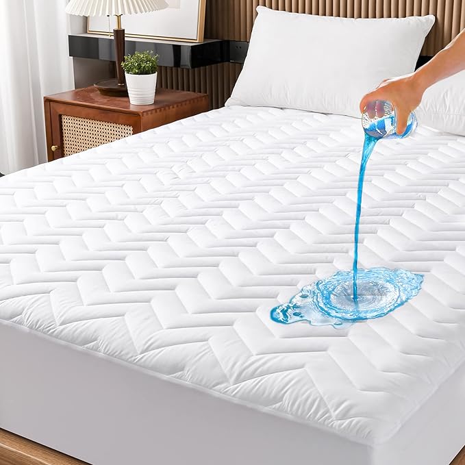 King Size Waterproof Mattress Protector Quilted, Breathable Ultra-Soft Filling Mattress Pad, Fitted Deep Pocket Mattress Cover Fits 6''-25'' Mattress White