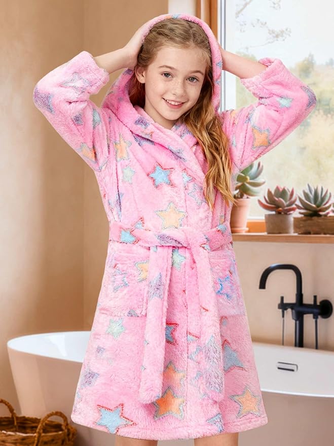 SANGTREE Boys Girls Robe Fleece Hooded Soft Toddler Bathrobe Cute Boys Bathrobe Fuzzy Plush Robes for Kids, 2-12 Years