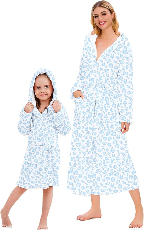 Umeyda Girls & Women Fleece Hooded Robes, Soft Fuzzy Bathrobe Warm Plush Fluffy Bath Robe for Kids Womens