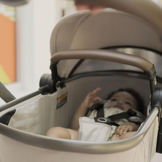 Maxi-Cosi Zelia™ Luxe 5-in-1 Modular - Baby Travel System Car Seat and Stroller, Infant Car Seat and Stroller Combo, Baby Car Seat and Stroller Combo in New Hope Navy