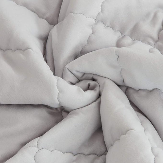 NTBAY Down Alternative Toddler Comforter, Lightweight and Warm Solid Color Baby Crib Quilted Blanket, 39x47 inches, Light Grey