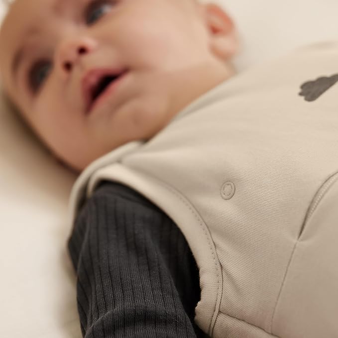 Snuz Baby Sleep Sack with Diaper Zip - Baby Sleeping Bag for Easy Diaper Changes, Super Soft Cotton Sleep Sacks in Summer or Winter Tog with Perfect Fit Poppers, Sand/Cloud, 2.5 Tog 18-36M