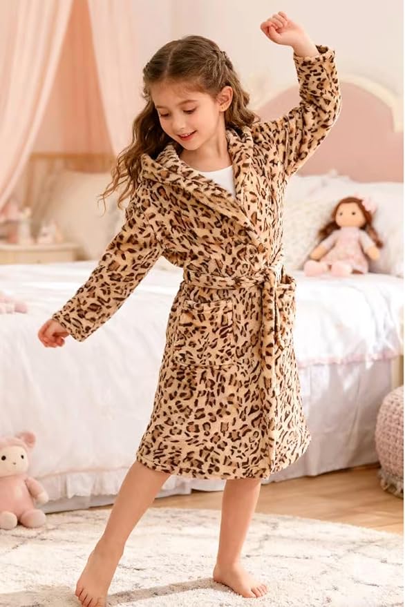 Boys Girls Robe Kids Flannel Hooded Bathrobe Sleepwear Pajamas Toddler Soft Plush Robes for Girls 2-16 Years